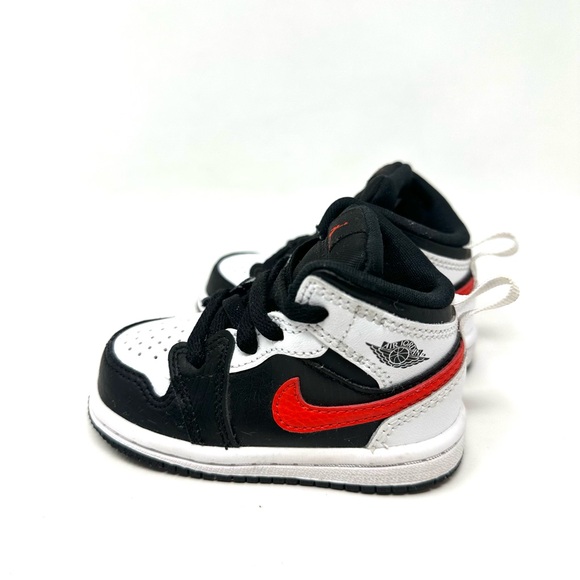 Nike Air Jordan 1 Mid Black Chile Red Toddler 4C Sneakers 640735-075 - Picture 5 of 11